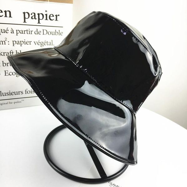 cloches 2021 leather and cotton solid bucket hat fisherman outdoor travel foldable sun cap hats for men women 578, Blue;gray
cloches 2021 leather and cotton solid bucket hat fisherman outdoor travel foldable sun cap hats for men women 578, Blue;gray
