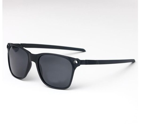 5pcs summer man metal polarized sun glasses fashion women outdoor driving sunglasses glasses cycling glasses dazzle colour, White;black
5pcs summer man metal polarized sun glasses fashion women outdoor driving sunglasses glasses cycling glasses dazzle colour, White;black