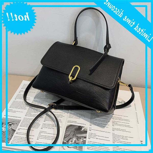 korean version ins simple women's 2020 new fashion texture small square single shoulder messenger bag
korean version ins simple women's 2020 new fashion texture small square single shoulder messenger bag
