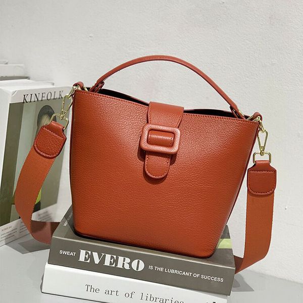 hbp classic women litchi grain crossbody bags single shoulder soft bucket bag fashionable joker handbags purse 20p81256
hbp classic women litchi grain crossbody bags single shoulder soft bucket bag fashionable joker handbags purse 20p81256