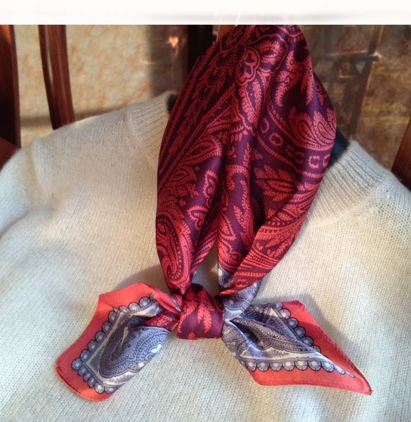 small square towel scarf elegant temperament flower mulberry silk scarf female scarf female wholesale, Blue;gray
small square towel scarf elegant temperament flower mulberry silk scarf female scarf female wholesale, Blue;gray