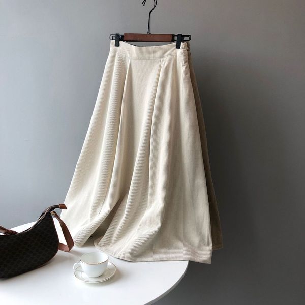 2021 new high waist pure color autumn a-line corduroy thick long chic women casual skirt jupe femme saia zfhp, Black
2021 new high waist pure color autumn a-line corduroy thick long chic women casual skirt jupe femme saia zfhp, Black