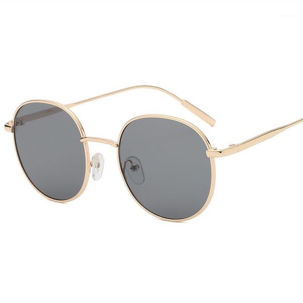 cute ladies sunglasses women metal frame fashion vintage gradient sun glasses for female uv400 shades1, White;black
cute ladies sunglasses women metal frame fashion vintage gradient sun glasses for female uv400 shades1, White;black