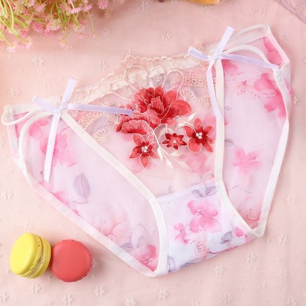 mesh hollow panties women flower embroidered lace briefs low waist underwear lingeries, Black;white
mesh hollow panties women flower embroidered lace briefs low waist underwear lingeries, Black;white