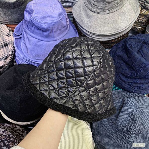 suitable female for round hepburn wind fragrance fisherman hat small brim cover face autumn and winter down, Blue;gray
suitable female for round hepburn wind fragrance fisherman hat small brim cover face autumn and winter down, Blue;gray
