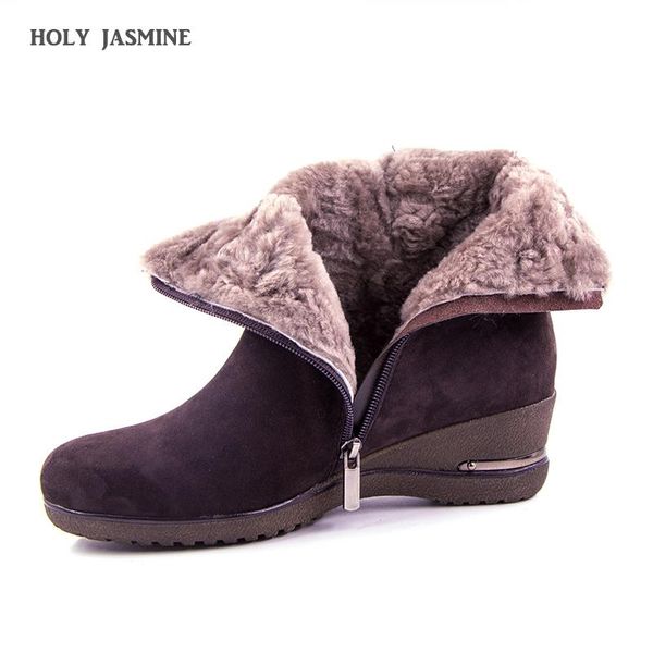 brand large size full genuine leather ankle boots women boots 2020 new fur one wool snow winter women shoes wedges, Black 
brand large size full genuine leather ankle boots women boots 2020 new fur one wool snow winter women shoes wedges, Black