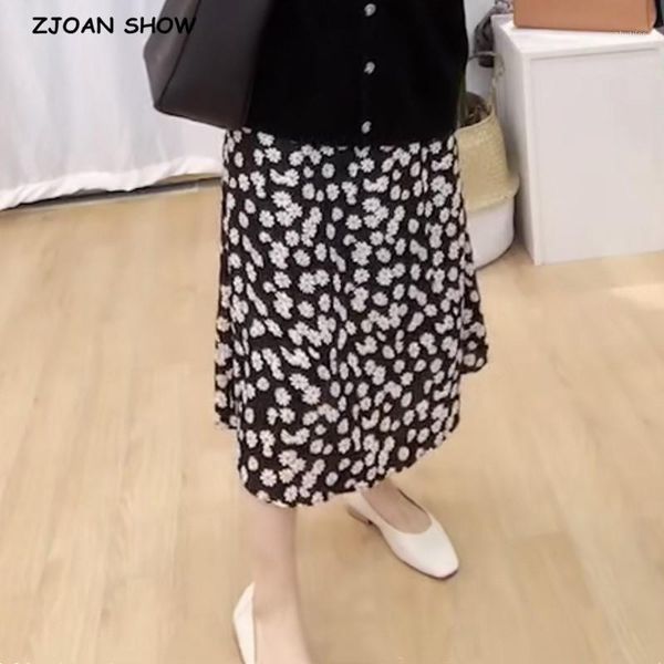 skirts 2021 summer elegant high waist black daisy flower skirt vintage women mid long a-line femme1
skirts 2021 summer elegant high waist black daisy flower skirt vintage women mid long a-line femme1