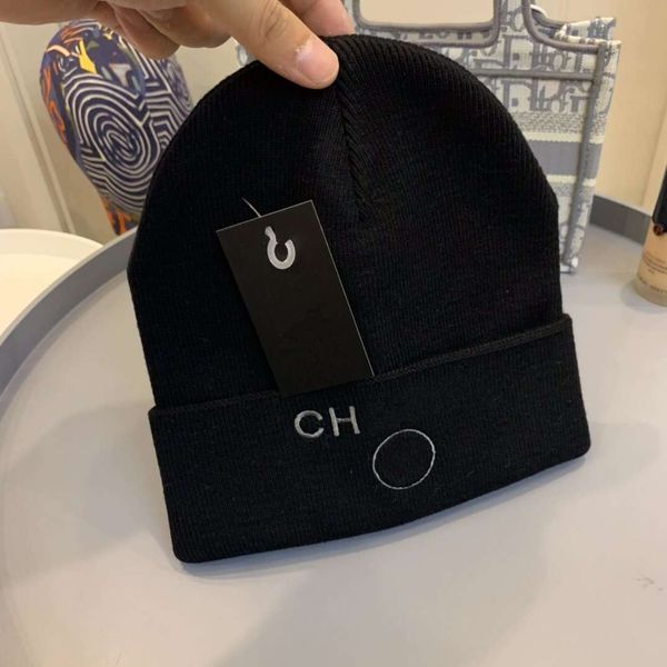 knitted beanie caps for men women autumn winter warm thick wool embroidery cold hat couple fashion street hats with label, Blue;gray
knitted beanie caps for men women autumn winter warm thick wool embroidery cold hat couple fashion street hats with label, Blue;gray