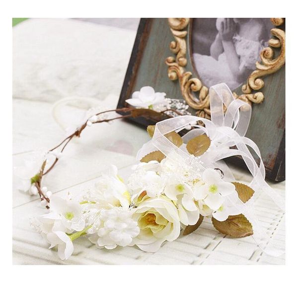 real flower wedding flower wreath bridal headdress ornament flower crown hairband korean hair accessories adjustable qylsye
real flower wedding flower wreath bridal headdress ornament flower crown hairband korean hair accessories adjustable qylsye