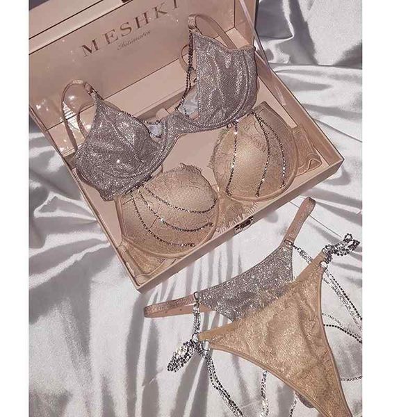 woman lingeries set women classic lingerie lace drill femme lingeries stitching womens lingeries europe and america woman lingerie, Black;white
woman lingeries set women classic lingerie lace drill femme lingeries stitching womens lingeries europe and america woman lingerie, Black;white