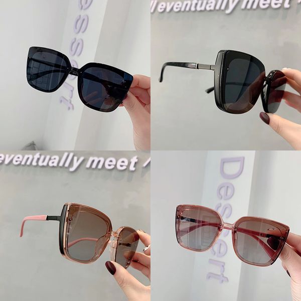 four side big frame integrated personality fashion driving sunglasses han chao round face glasses, White;black
four side big frame integrated personality fashion driving sunglasses han chao round face glasses, White;black