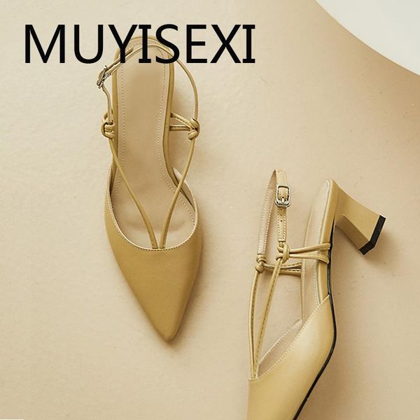 slingbacks women pumps genuine leather 4cm low square heels shoes pointed toe spring summer office ladies shoes kal04 muyisexi, Black
slingbacks women pumps genuine leather 4cm low square heels shoes pointed toe spring summer office ladies shoes kal04 muyisexi, Black