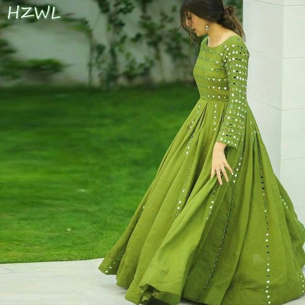 saudi arabia a line evening gowns dubai muslim long sleeves beaded prom dresses zipper back floor length robe de soiree 2021, Black;red
saudi arabia a line evening gowns dubai muslim long sleeves beaded prom dresses zipper back floor length robe de soiree 2021, Black;red