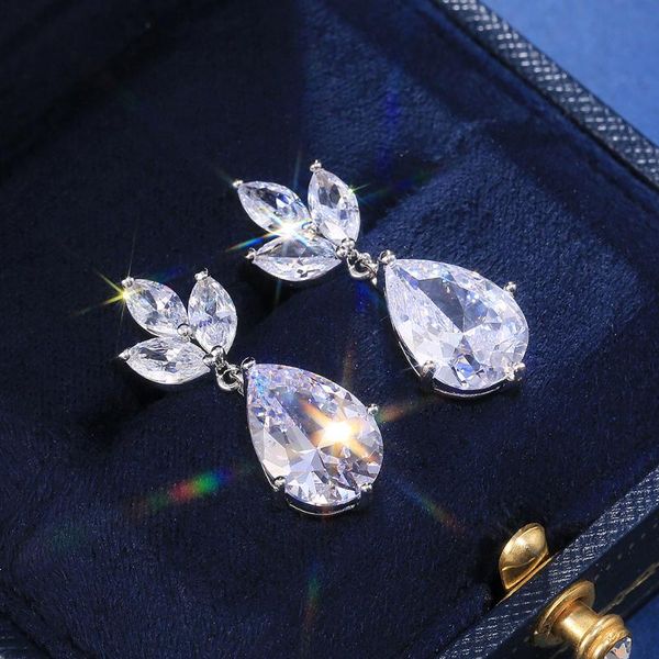 Luxury Trendy Cubic Zirconia Drop Earring Silver Color Square Wedding Bridal Accessories Shine Love Earrings For Women Jewelry
Luxury Trendy Cubic Zirconia Drop Earring Silver Color Square Wedding Bridal Accessories Shine Love Earrings For Women Jewelry