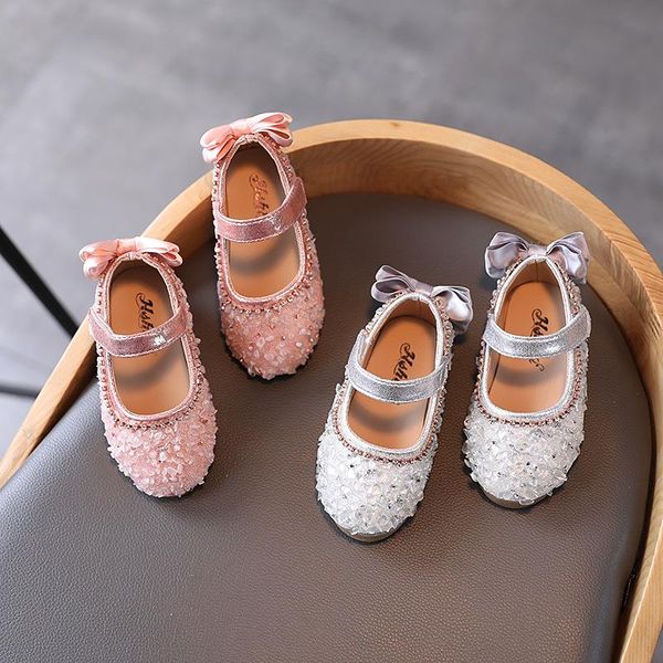 flat shoes 2021 princess kids leather for girls crystal casual glitter children low heel girl butterfly knot pink silver d12205, Black;grey
flat shoes 2021 princess kids leather for girls crystal casual glitter children low heel girl butterfly knot pink silver d12205, Black;grey