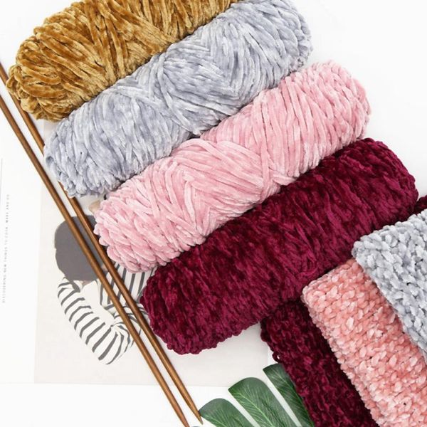 1pcs chenille gold velvet woolen yarn velvet thick yarn soft crochet hand-knitted baby scarf hat diy thread, Black;white
1pcs chenille gold velvet woolen yarn velvet thick yarn soft crochet hand-knitted baby scarf hat diy thread, Black;white