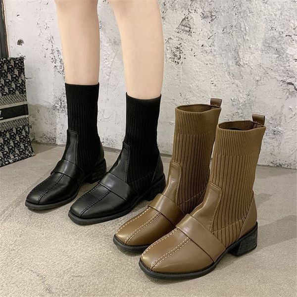 2021 new autumn female stocking leather casual fly elastic knitting women's boots size 35-40 jeeb, Black
2021 new autumn female stocking leather casual fly elastic knitting women's boots size 35-40 jeeb, Black