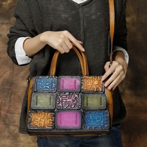 embossed plaid patchwork original genuine leather women tote bags 2020 new retro trend ladies crossbody bag for women's handbag
embossed plaid patchwork original genuine leather women tote bags 2020 new retro trend ladies crossbody bag for women's handbag