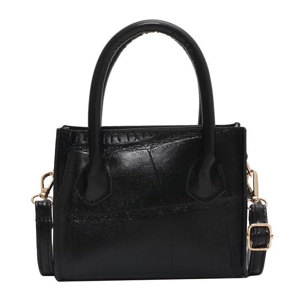 shoulder bags 2021 fashion western style female bag stone grain diagonal armpit portable small square
shoulder bags 2021 fashion western style female bag stone grain diagonal armpit portable small square