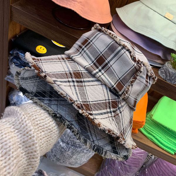 spring new korean 2020 fashion versatile fisherman's women's rough edge plaid big brim sunshade tide basin hat, Blue;gray
spring new korean 2020 fashion versatile fisherman's women's rough edge plaid big brim sunshade tide basin hat, Blue;gray