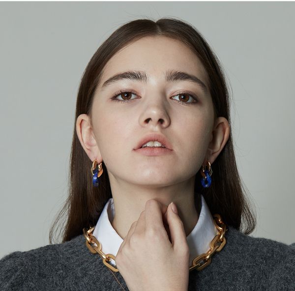 european and american fashion cool exaggerated earrings lapis lazuli contrast color metal twisted earring eardrop 2020 new fashion trendy fa, Golden
european and american fashion cool exaggerated earrings lapis lazuli contrast color metal twisted earring eardrop 2020 new fashion trendy fa, Golden