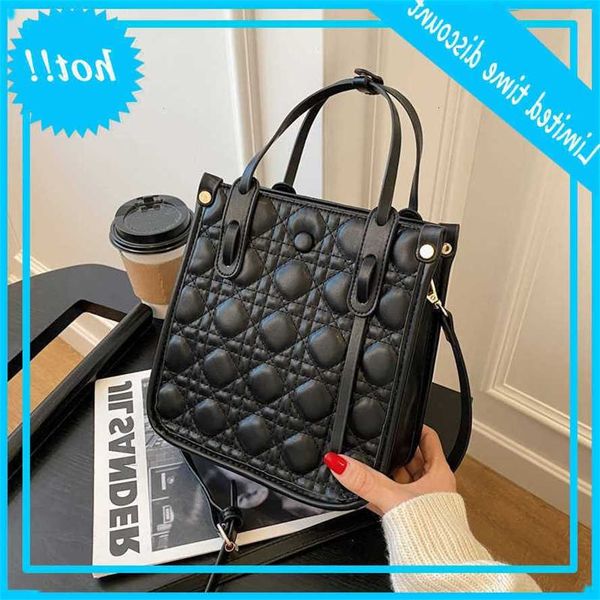 branded designer pu leather handbags women shoulders 2021 fashion trend lady crossbody tas luxury shopper bag women's wallets
branded designer pu leather handbags women shoulders 2021 fashion trend lady crossbody tas luxury shopper bag women's wallets