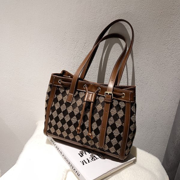 bags bag women's new korean fashion princess diana single shoulder hand large
bags bag women's new korean fashion princess diana single shoulder hand large