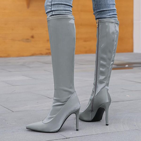 2020 large sizes 46 thin high heels fashion pointed toe party autumn winter shoes women boots female, Black
2020 large sizes 46 thin high heels fashion pointed toe party autumn winter shoes women boots female, Black