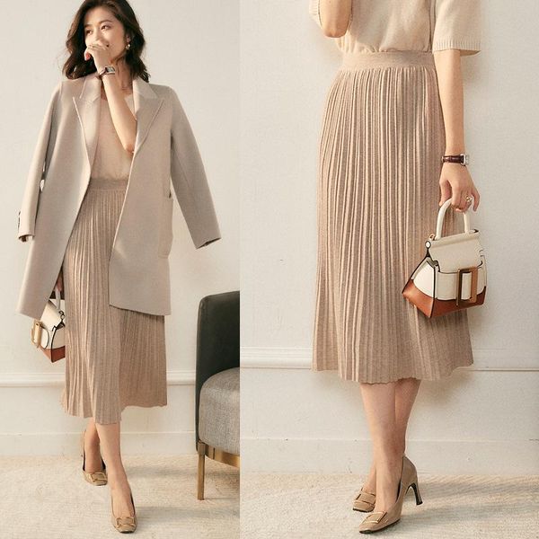 skirts pure wool knitted bust skirt of tall waist high temperament, long a word pleated in 2021 autumn and winter, Black
skirts pure wool knitted bust skirt of tall waist high temperament, long a word pleated in 2021 autumn and winter, Black