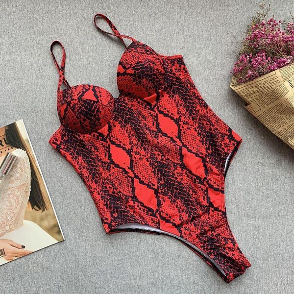 women snakeskin print 2019 charming ladies club beach wear rompers bodysuits fashion strapless padded jumpsuits summer, Black;white
women snakeskin print 2019 charming ladies club beach wear rompers bodysuits fashion strapless padded jumpsuits summer, Black;white