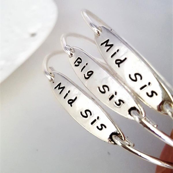 3pc/set big mid lil sis middle little sister bracelets bangles for women family friends bff charm jewelry friendship gifts, Black
3pc/set big mid lil sis middle little sister bracelets bangles for women family friends bff charm jewelry friendship gifts, Black