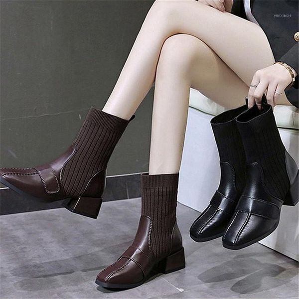 simple retro stitching flying woven women's boots 2020 new autumn winter square head slip-on fashion mid-tube boots for students1, Black
simple retro stitching flying woven women's boots 2020 new autumn winter square head slip-on fashion mid-tube boots for students1, Black