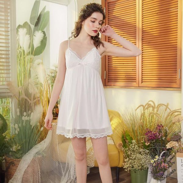 roseheart spring white women fashion sleepwear nightdress lace nightwear sleepshirts luxury nightgown female court gown1, Black;red
roseheart spring white women fashion sleepwear nightdress lace nightwear sleepshirts luxury nightgown female court gown1, Black;red