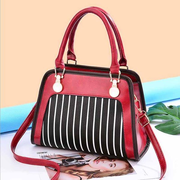 new 2020 elegant shoulder bag women designer luxury handbags women bags plum bow sweet messenger crossbody bag
new 2020 elegant shoulder bag women designer luxury handbags women bags plum bow sweet messenger crossbody bag