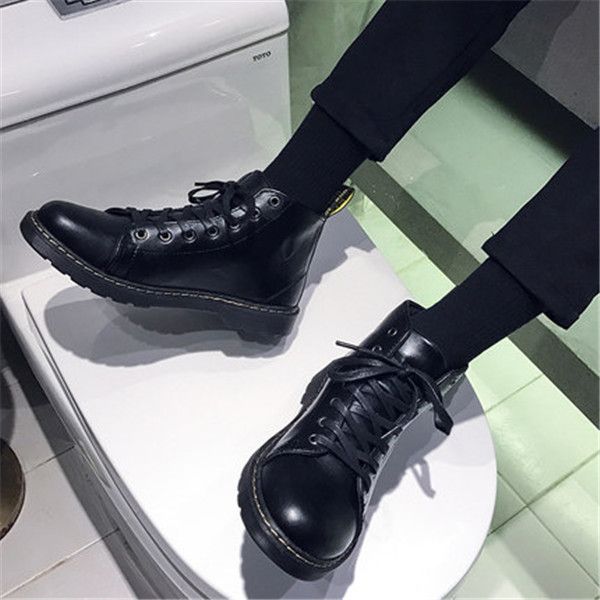men's winter boots plus velvet british style tooling short black male korean style trendy black all match handsome
men's winter boots plus velvet british style tooling short black male korean style trendy black all match handsome