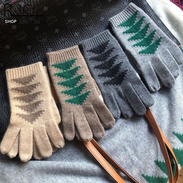 five fingers gloves cashmere autumn and winter geometric pattern , multicolor touch screen gloves, comfortable warm, women knitted soft, Blue;gray
five fingers gloves cashmere autumn and winter geometric pattern , multicolor touch screen gloves, comfortable warm, women knitted soft, Blue;gray
