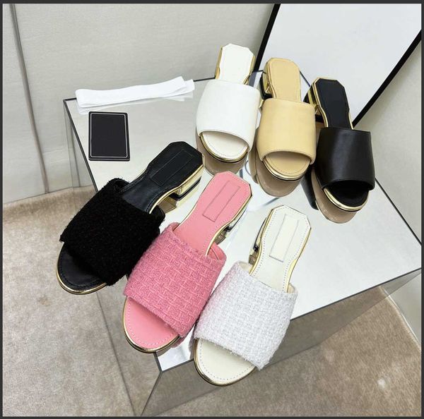 2022 designer men's ladies sandals classic pearl slippers leather slippers flats 699, Black
2022 designer men's ladies sandals classic pearl slippers leather slippers flats 699, Black