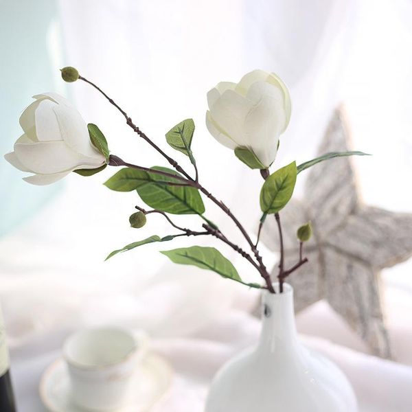 1pc artificial flowers simulation magnolia with branch white long stem arbitrary bending silk flowers home wedding decorations
1pc artificial flowers simulation magnolia with branch white long stem arbitrary bending silk flowers home wedding decorations