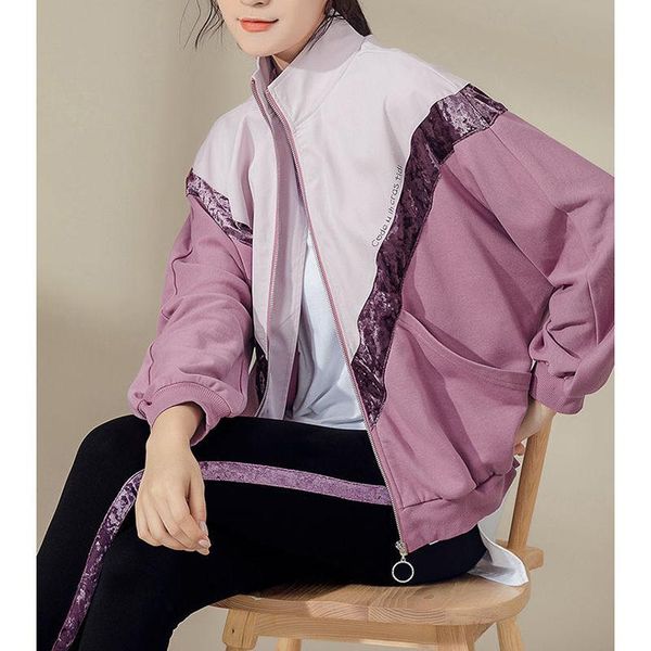 2020 spring new casual sportswear suit women's cardigan loose fashion sweater three-piece suit, White;black
2020 spring new casual sportswear suit women's cardigan loose fashion sweater three-piece suit, White;black