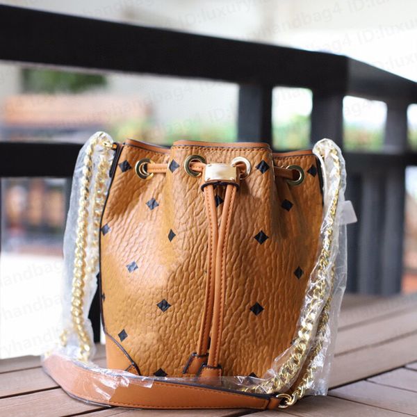 luxurys designers bags bucket handbags purses women tote brand letter genuine leather shoulder bags
luxurys designers bags bucket handbags purses women tote brand letter genuine leather shoulder bags