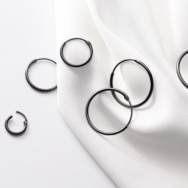 s925 sterling silver color minimalist circle punk black hoop earrings for women daughter lady jewelry gift, Golden;silver
s925 sterling silver color minimalist circle punk black hoop earrings for women daughter lady jewelry gift, Golden;silver