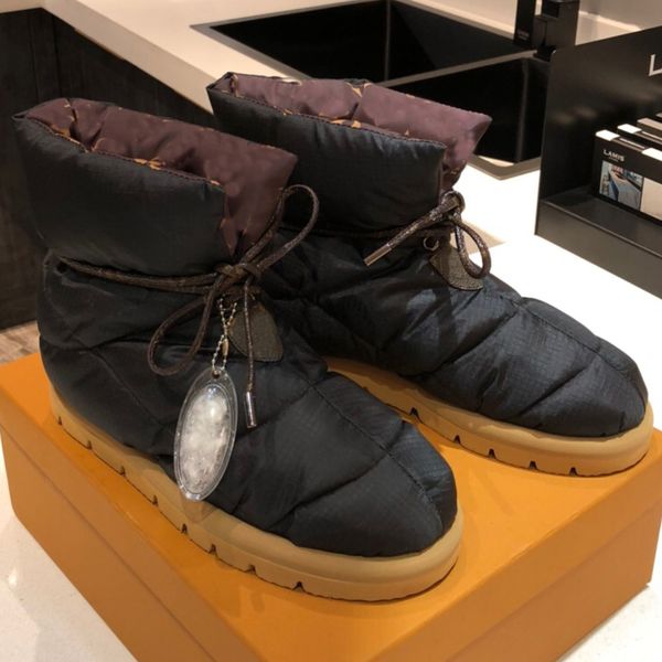 2020 brand women snow boots wedges warm eiderdown boots shoes woman footwear designer shoes, Black
2020 brand women snow boots wedges warm eiderdown boots shoes woman footwear designer shoes, Black