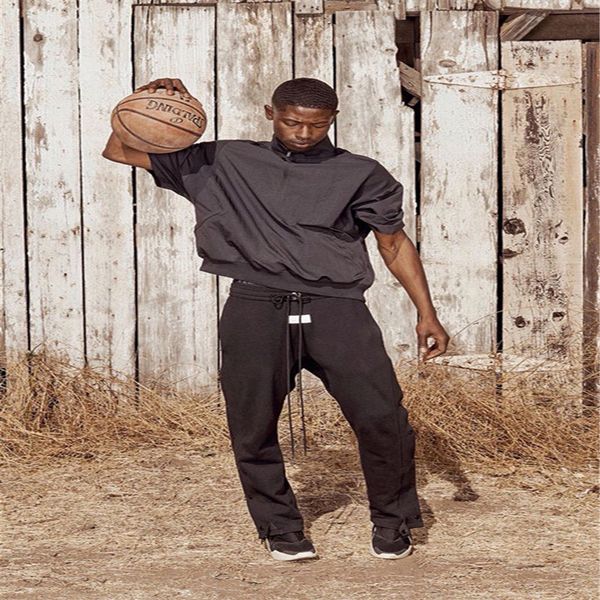 2020 double-breasted trousers men's sportwear casual hip-hop all-match cotton basketball pants solid color lace-up active pants size s, Black
2020 double-breasted trousers men's sportwear casual hip-hop all-match cotton basketball pants solid color lace-up active pants size s, Black
