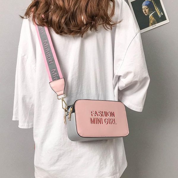 летняя мода женская сумка ulzzang crossbody сумки для девочек сумки на плечо женский широкий ремень болса feminina bolsos muje
летняя мода женская сумка ulzzang crossbody сумки для девочек сумки на плечо женский широкий ремень болса feminina bolsos muje