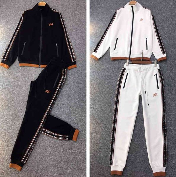 2022 factory wholesale new cotton casual fashion sports suit women's autumn and winter cardigan two piece set large european fashion, Black
2022 factory wholesale new cotton casual fashion sports suit women's autumn and winter cardigan two piece set large european fashion, Black