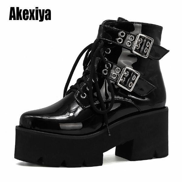 patent leather ladies ankle boots mid heel lace up worker army black goth shoes autumn buckle u807
patent leather ladies ankle boots mid heel lace up worker army black goth shoes autumn buckle u807