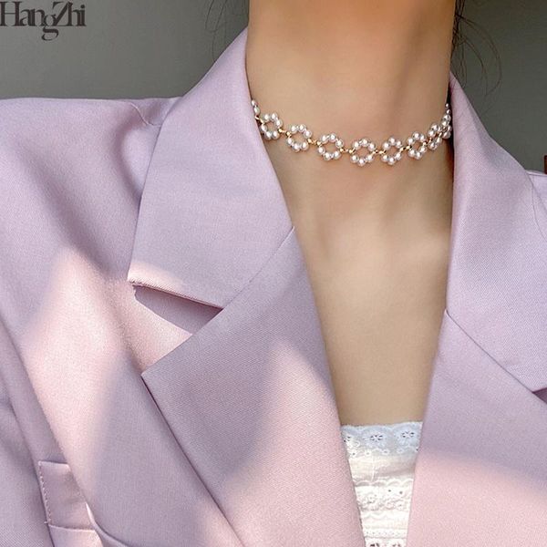 chokers hangzhi 2021 elegant pearls geometric hollow round link chain collar choker necklace for women anniversary party jewelry, Golden;silver
chokers hangzhi 2021 elegant pearls geometric hollow round link chain collar choker necklace for women anniversary party jewelry, Golden;silver
