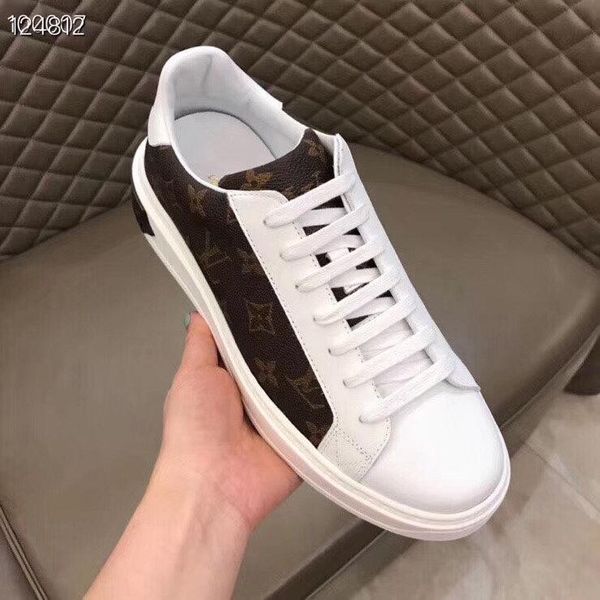 new4 luxury design high-quality casual men's shoes fashion all-match sports shoes outdoor comfortable travel shoes original box packaging, Black
new4 luxury design high-quality casual men's shoes fashion all-match sports shoes outdoor comfortable travel shoes original box packaging, Black