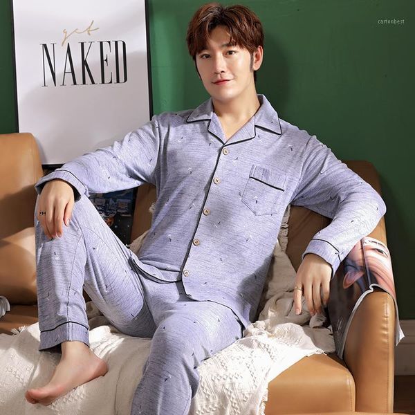 men's sleepwear autumn and winter pajamas, cotton feather lapel cardigan casual suit, outer wear polka dots1, Black;brown
men's sleepwear autumn and winter pajamas, cotton feather lapel cardigan casual suit, outer wear polka dots1, Black;brown