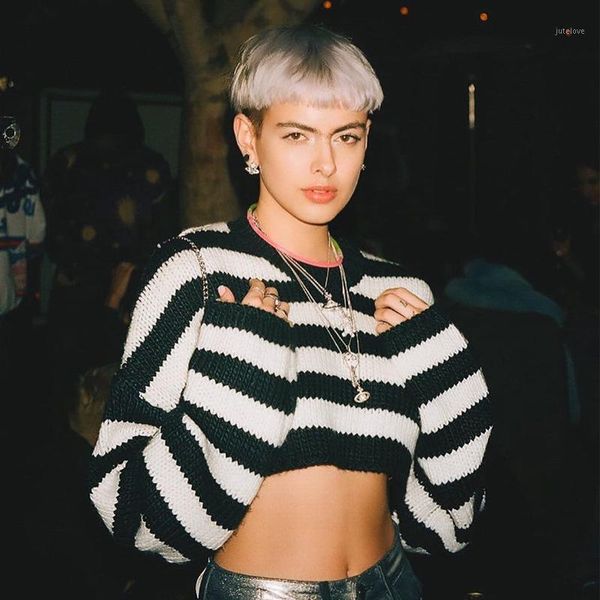 stripe pullover sweater women long sleeve knitted 2020 autumn winter vintage loose pullover women short knitted sweater1, White;black
stripe pullover sweater women long sleeve knitted 2020 autumn winter vintage loose pullover women short knitted sweater1, White;black